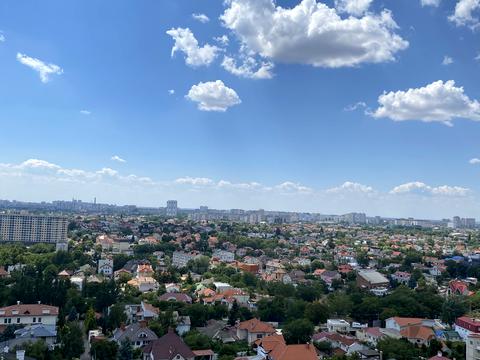 квартира за адресою Літературна вул., 10-Б