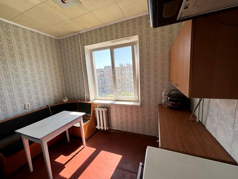 квартира за адресою Івана Авраменка вул. (Корнійчука), 8