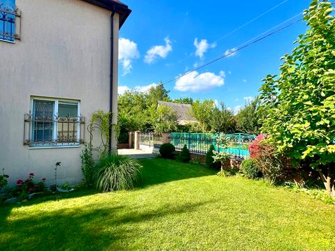 будинок за адресою Дніпровське шосе