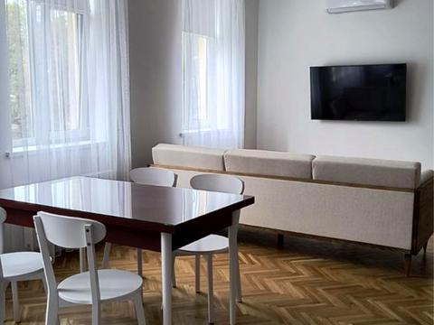 квартира по адресу Ярослава Мудрого ул., 15