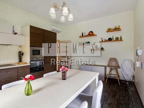 будинок за адресою Святкова вул.