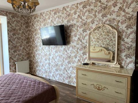 квартира по адресу Ивана Пулюя ул., 40