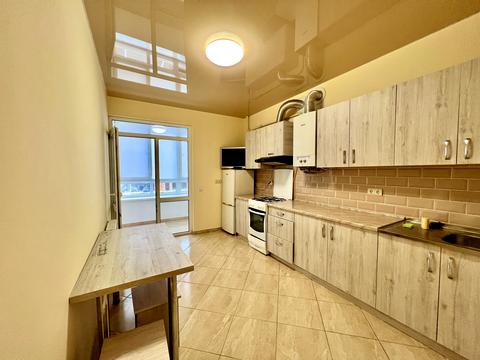 квартира за адресою Героїв Крут вул., 4