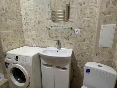 квартира за адресою Святослава Караванського вул. (Жуковського), 17