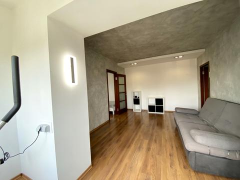 квартира за адресою Михайла Грушевського вул. (Карла Лібкнехта), 1