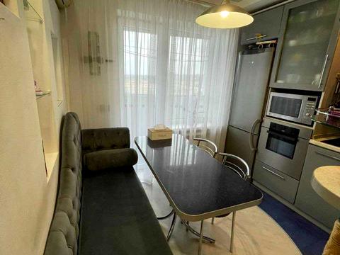 квартира по адресу Героев просп., 31
