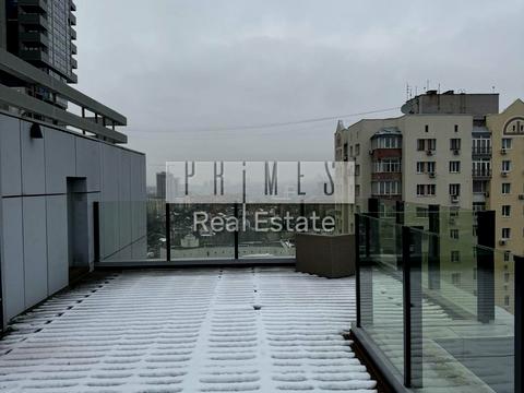 комерційна за адресою Андрія Верхогляда вул. (Михайла Драгомирова), 12