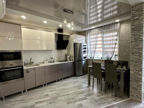 квартира за адресою Академіка Сахарова вул., 3б