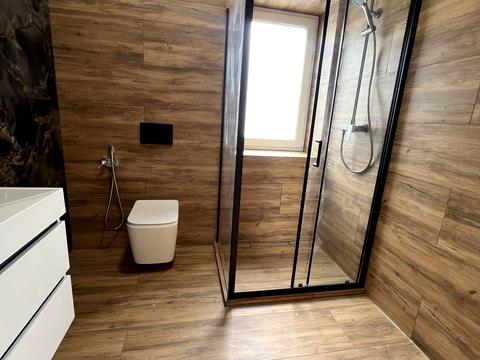 будинок за адресою Дмитра Яворницького вул.