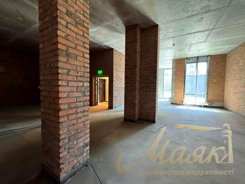 комерційна за адресою Василя Тютюнника вул. (Анрі Барбюса), 39