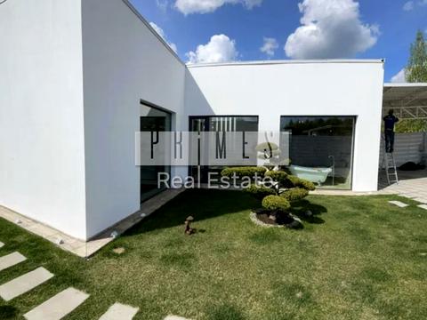 будинок за адресою Виноградна