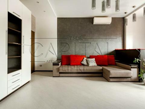 квартира по адресу Андрея Верхогляда ул. (Михайла Драгомирова), 9