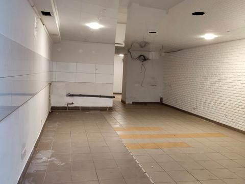 комерційна за адресою Університетський проспект, 1