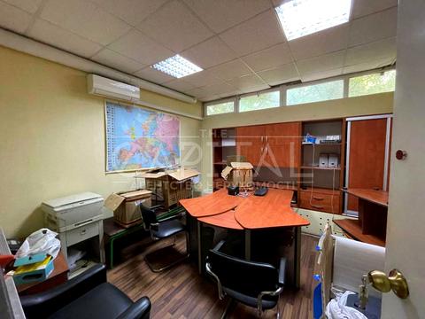 коммерческая по адресу Карела Чапека ул. (Юліуса Фучика), 15