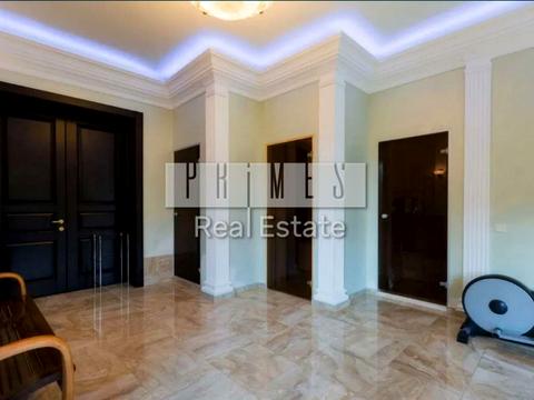 будинок за адресою Центральна вул., 7