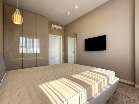 квартира за адресою Андрія Верхогляда вул. (Михайла Драгомирова), 2-А