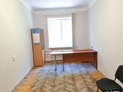 комерційна за адресою Богдана Хмельницького просп. (Героїв Сталінграда), 106А