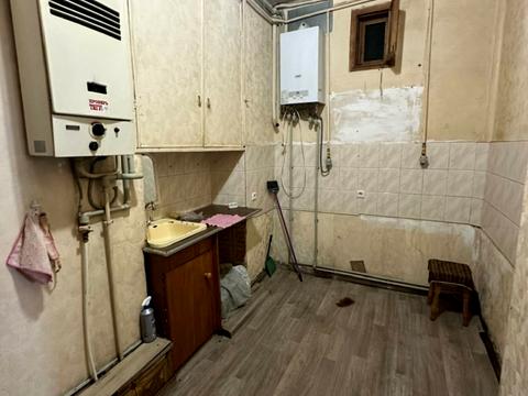 квартира за адресою Толстого Льва пл., 4