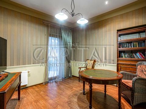 будинок за адресою Спортивна, 1