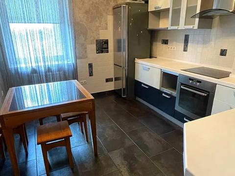квартира за адресою Голосіївський просп. (40-річчя Жовтня), 27