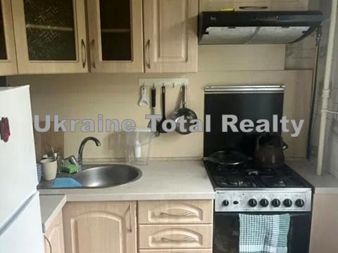 квартира за адресою Олександра Лазаревського вул. (Мініна), 1