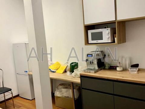 комерційна за адресою Межигірська вул., 87-А