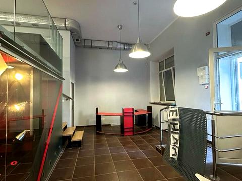 комерційна за адресою Івано-Франківськ, Південний бульв., 22