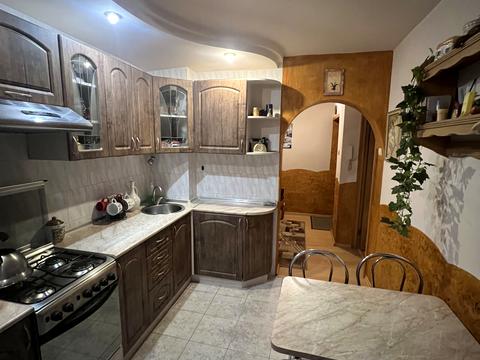 квартира за адресою Аркадія Голуба вул. (Постишева), 5