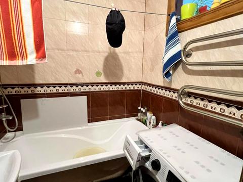 квартира за адресою Івана Величковського вул., 52