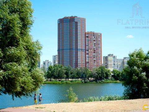 квартира за адресою Ревуцького вул., 9