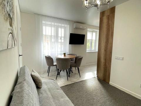 квартира за адресою Михайла Грушевського вул., 33