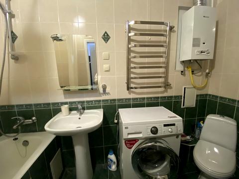 квартира за адресою Почайнинська вул., 44