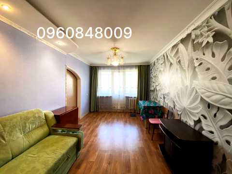 квартира за адресою Театральна вул. (Васляєва), 33