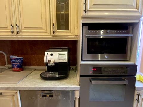 квартира за адресою Володимира Івасюка просп. (Героїв Сталінграду), 4