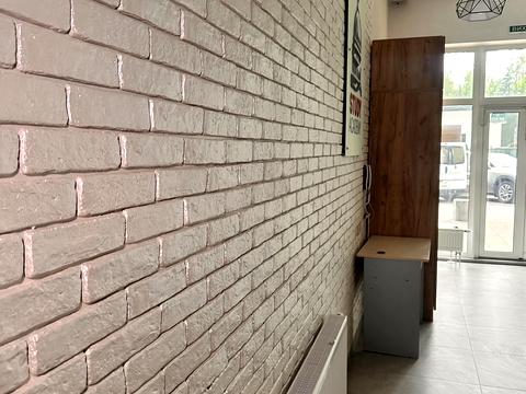 комерційна за адресою Ломоносова, 40