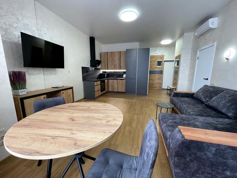 квартира за адресою Андрія Верхогляда вул. (Михайла Драгомирова), 14-А