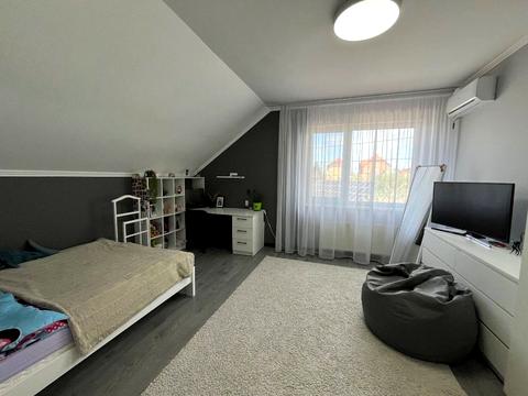 будинок за адресою с. Сторожниця, Колоскова, 1