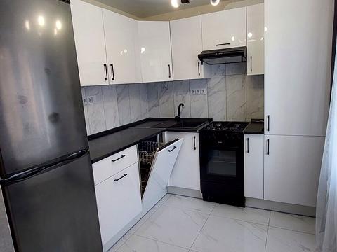 квартира за адресою Євгена Коновальця вул. (Щорса), 15 к2