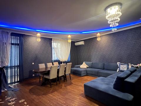 квартира за адресою Жупанатська пл., 1
