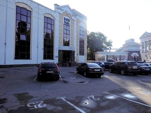 коммерческая по адресу Таможенная пл., 1а