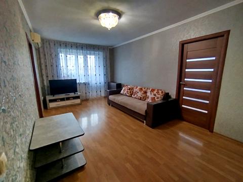 квартира по адресу Героев Сталинграда просп., 1