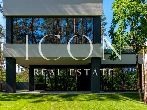 будинок за адресою Вишнева вул.