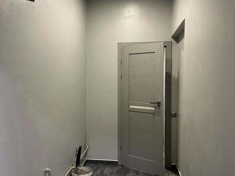 комерційна за адресою Подільська вул., 77