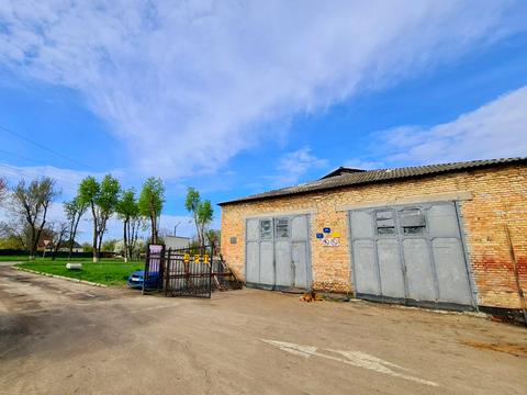 коммерческая по адресу Богдана Хмельницького, 182