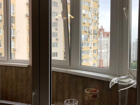 квартира за адресою Дніпровська набережна вул., 23