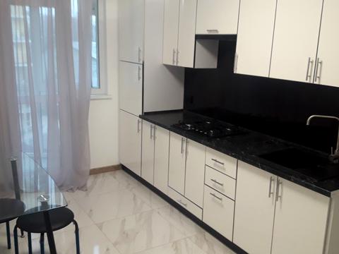 квартира за адресою Білогірська вул., 18