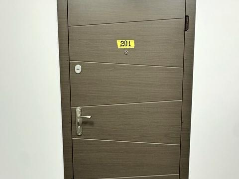 комерційна за адресою Глибочицька вул., 27