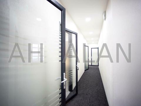 комерційна за адресою Кловський узвіз, 7a