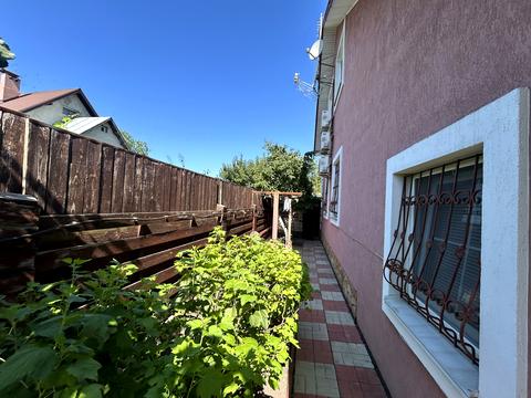 будинок за адресою 64-та садова