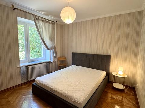 квартира за адресою Лаврська вул. (Січневого Повстання), 4-В